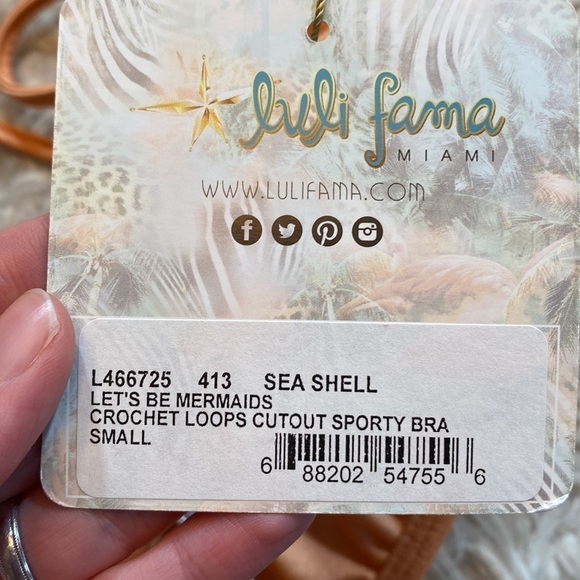 NWT Luli Fama Let’s Be Mermaids Crochet Loops Cutout Sporty Bra Top Sea Shell S - Picture 11 of 11